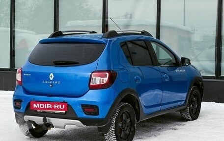 Renault Sandero II рестайлинг, 2015 год, 799 000 рублей, 5 фотография