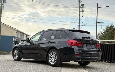 BMW 3 серия, 2017 год, 1 640 000 рублей, 3 фотография