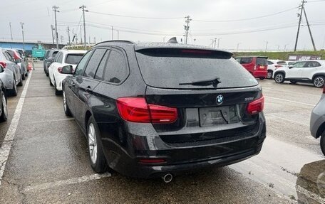 BMW 3 серия, 2017 год, 1 640 000 рублей, 6 фотография