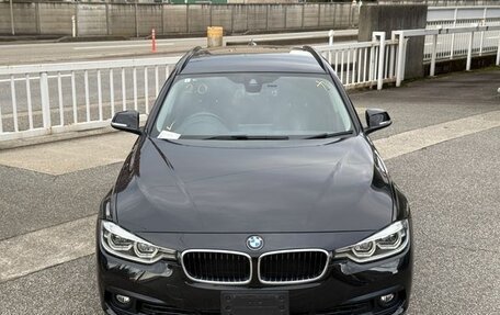 BMW 3 серия, 2017 год, 1 640 000 рублей, 7 фотография