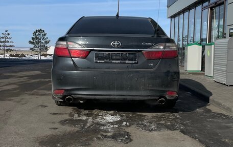 Toyota Camry, 2011 год, 1 290 000 рублей, 2 фотография