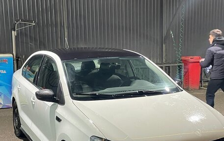 Volkswagen Polo VI (EU Market), 2016 год, 1 100 000 рублей, 2 фотография