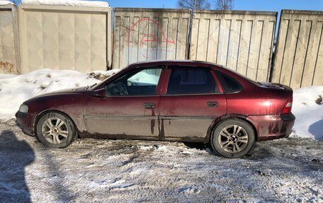Opel Vectra B рестайлинг, 1998 год, 69 000 рублей, 2 фотография