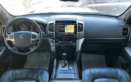 Toyota Land Cruiser 200, 2014 год, 4 690 000 рублей, 9 фотография
