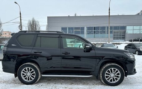 Toyota Land Cruiser Prado 150 рестайлинг 2, 2021 год, 6 970 000 рублей, 4 фотография