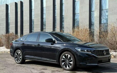 Volkswagen Passat B8 рестайлинг, 2022 год, 2 210 000 рублей, 1 фотография