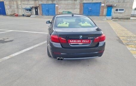 BMW 5 серия, 2012 год, 1 850 000 рублей, 8 фотография