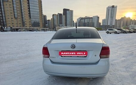 Volkswagen Polo VI (EU Market), 2013 год, 950 000 рублей, 2 фотография
