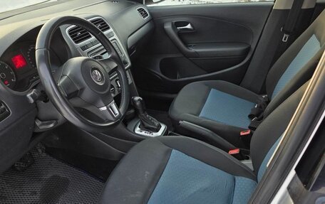 Volkswagen Polo VI (EU Market), 2013 год, 950 000 рублей, 16 фотография