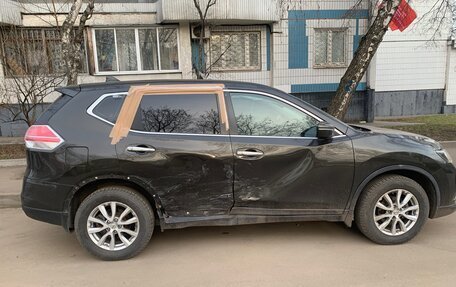 Nissan X-Trail, 2017 год, 900 000 рублей, 3 фотография