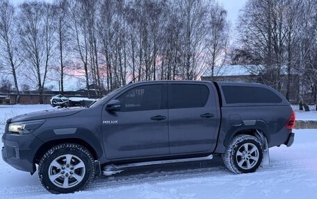 Toyota Hilux VIII, 2025 год, 5 250 000 рублей, 11 фотография