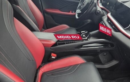 Geely Coolray I, 2024 год, 1 950 000 рублей, 3 фотография