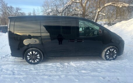 Hyundai Staria, 2023 год, 6 500 000 рублей, 6 фотография