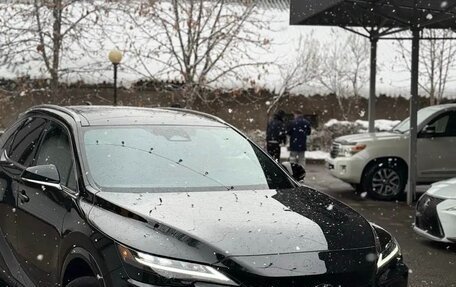 Lexus RX IV рестайлинг, 2024 год, 6 950 000 рублей, 5 фотография