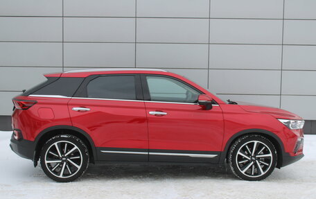 FAW Bestune T77, 2022 год, 1 696 000 рублей, 4 фотография