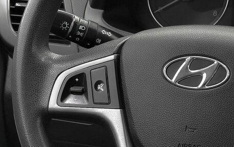 Hyundai Solaris II рестайлинг, 2015 год, 999 000 рублей, 15 фотография