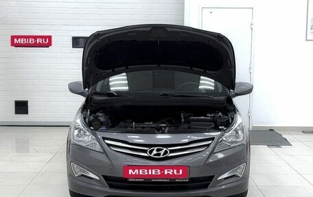 Hyundai Solaris II рестайлинг, 2015 год, 999 000 рублей, 5 фотография