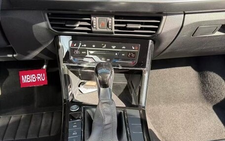 Volkswagen Passat B8 рестайлинг, 2022 год, 2 210 000 рублей, 13 фотография