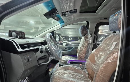 Hyundai Staria, 2025 год, 11 090 000 рублей, 6 фотография