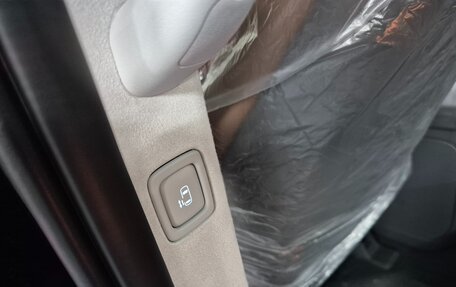 Hyundai Staria, 2025 год, 11 090 000 рублей, 16 фотография