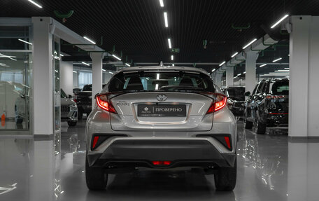 Toyota C-HR I рестайлинг, 2021 год, 2 780 000 рублей, 6 фотография