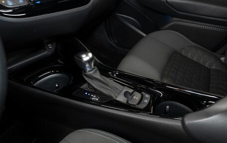 Toyota C-HR I рестайлинг, 2021 год, 2 780 000 рублей, 13 фотография