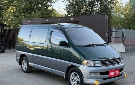 Toyota Regius, 1997 год, 750 000 рублей, 6 фотография