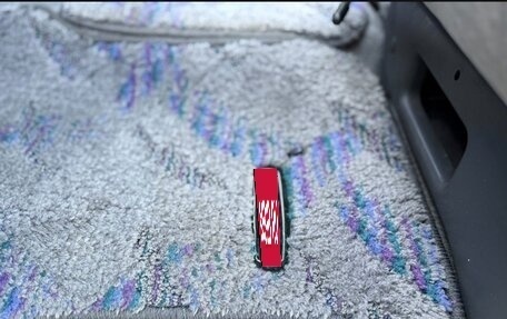 Toyota Regius, 1997 год, 750 000 рублей, 14 фотография