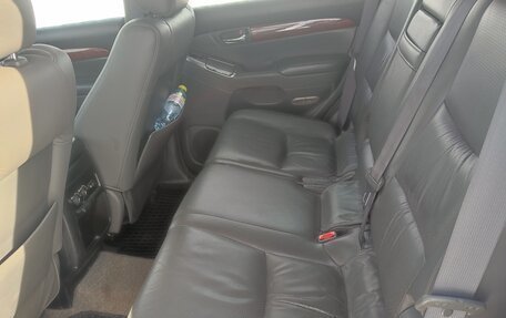 Toyota Land Cruiser Prado 120 рестайлинг, 2004 год, 2 000 000 рублей, 6 фотография