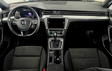 Volkswagen Passat B8 рестайлинг, 2018 год, 1 750 000 рублей, 9 фотография