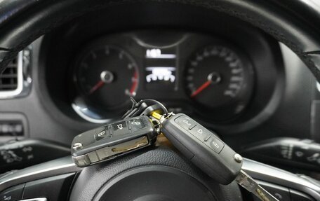 Volkswagen Polo VI (EU Market), 2018 год, 1 150 000 рублей, 18 фотография