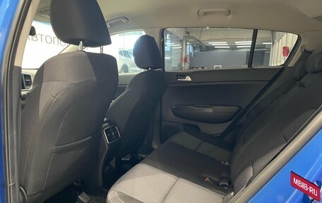 KIA Sportage IV рестайлинг, 2019 год, 2 499 000 рублей, 10 фотография