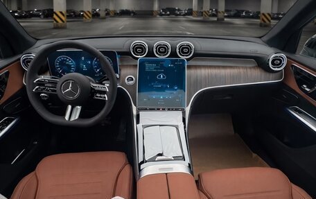 Mercedes-Benz GLC, 2025 год, 7 590 000 рублей, 9 фотография