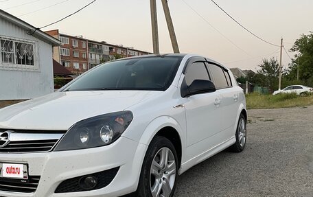 Opel Astra H, 2010 год, 2 фотография