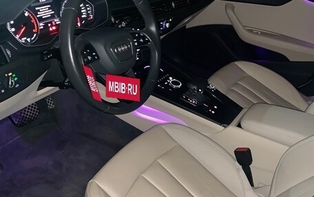 Audi A4, 2018 год, 2 550 000 рублей, 2 фотография