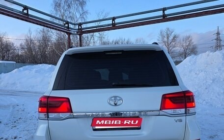Toyota Land Cruiser 200, 2016 год, 4 950 000 рублей, 9 фотография
