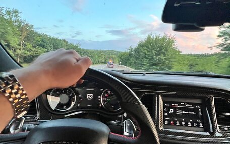 Dodge Challenger III рестайлинг 2, 2017 год, 3 600 000 рублей, 17 фотография