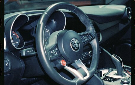 Alfa Romeo Giulia II, 2022 год, 4 000 000 рублей, 3 фотография