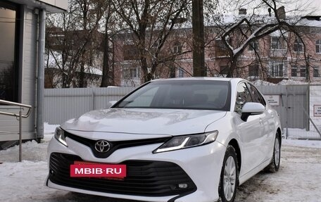 Toyota Camry, 2020 год, 2 299 000 рублей, 5 фотография