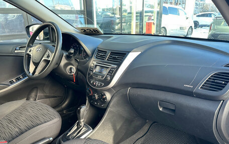 Hyundai Solaris II рестайлинг, 2015 год, 999 000 рублей, 9 фотография