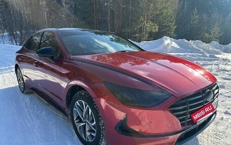 Hyundai Sonata VIII, 2022 год, 2 550 000 рублей, 3 фотография