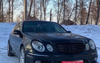 Mercedes-Benz E-Класс, 2003 год, 650 000 рублей, 1 фотография