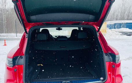 Porsche Cayenne III, 2022 год, 15 000 000 рублей, 7 фотография