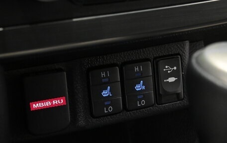 Toyota Auris II, 2013 год, 1 185 000 рублей, 10 фотография