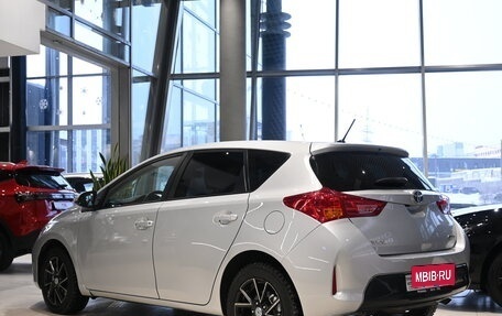 Toyota Auris II, 2013 год, 1 185 000 рублей, 4 фотография