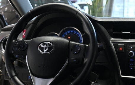 Toyota Auris II, 2013 год, 1 185 000 рублей, 12 фотография