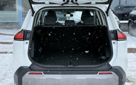 Toyota RAV4, 2025 год, 4 790 000 рублей, 33 фотография