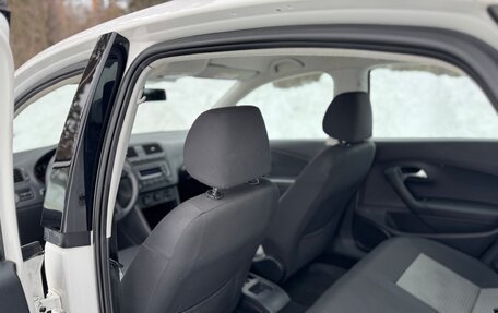 Volkswagen Polo VI (EU Market), 2013 год, 730 000 рублей, 17 фотография