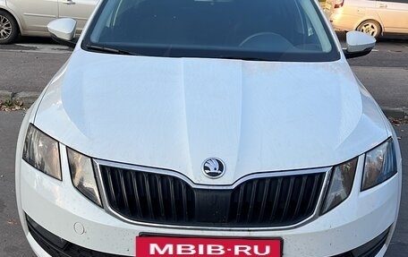 Skoda Octavia, 2018 год, 1 500 000 рублей, 4 фотография