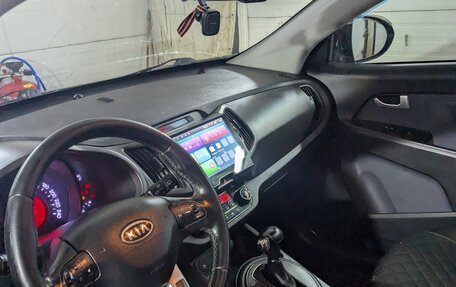 KIA Sportage III, 2011 год, 1 200 000 рублей, 11 фотография